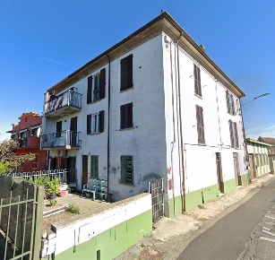 Foto Appartamento a Voghera Zona Pittori, San Vittore, Pombio di 301 m²
