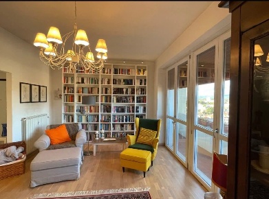 Foto Attico a Cecina Cecina Centro di 125 m² con 5 locali in vendita