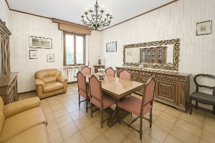 Foto Appartamento a Pisa San Marco di 101 m² con 5 locali in vendita