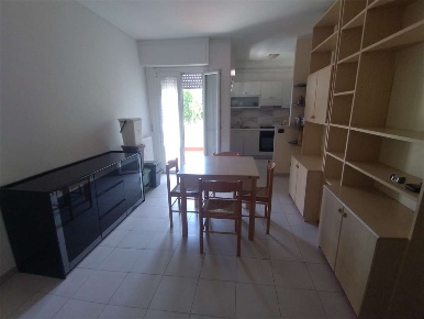Foto Appartamento in togliatti, Luni Luni Mare di 78 m² con 4 locali