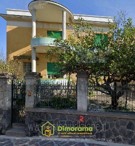 Foto Appartamento in Via Vittorio Emanuele 156 80079 Procida NA Italia,