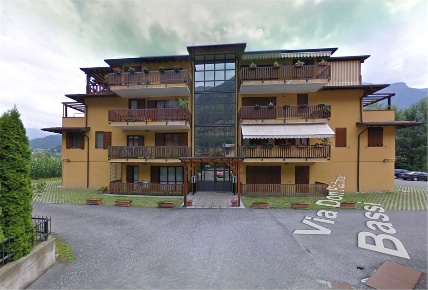 Foto Appartamento in Via Don Pierfrancesco Bassi 5, Piancogno di 98 m²