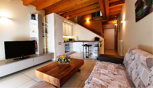 Foto Appartamento a Castione della Presolana di 80 m² con 2 locali