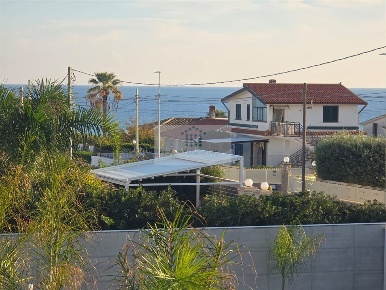 Foto Villa unifamiliare in via vasco de gama, Siracusa Terrauzza di 160 m²