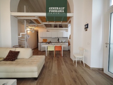 Foto Loft a Portovenere di 80 m² con 4 locali in affitto