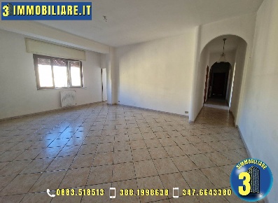 Foto Appartamento a Barletta Borgovilla - Barberini di 100 m² con 4 locali