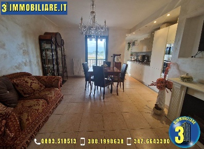 Foto Appartamento a Barletta Centro Storico di 110 m² con 5 locali