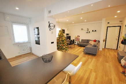 Foto Appartamento in VIA GIANTURCO, La Spezia Maggiolina di 100 m²