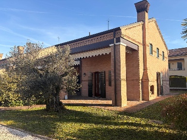 Foto Villa bifamiliare in via martiti della resistenza 4, Villanova