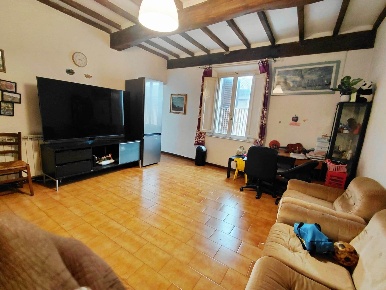 Foto Appartamento a Monteroni d'Arbia Ponte A Tressa di 125 m² con 5 locali