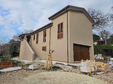Foto Appartamento a San Severino Marche Taccoli di 530 m² con 7 locali