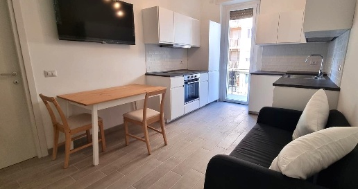 Foto Appartamento in viale Giulio Cesare, Novara Sacro Cuore di 70 m²