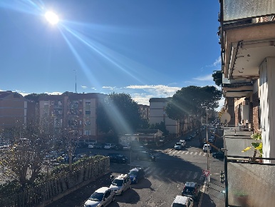 Foto Appartamento in via Capo Palinuro, Roma Ostia Levante di 78 m²