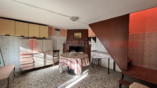 Foto Appartamento in Via casappo 39, Vico nel Lazio Centro di 85 m²