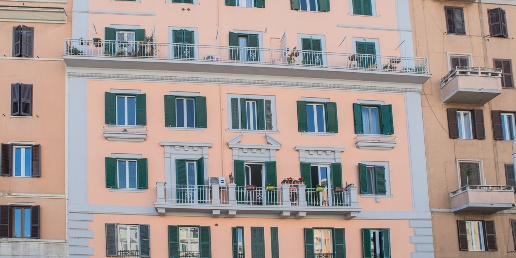 Foto Ufficio in Piazza dell'Alberone 31, Roma Appio Latino di 100 m²