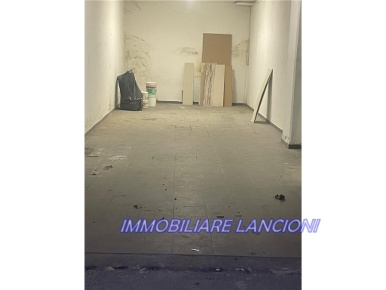 Foto Garage in LARGO SPONTINI, Scandicci Casellina di 50 m² con 2 locali