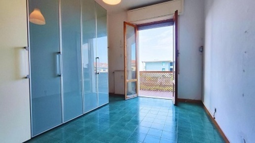 Foto Appartamento in Viale Giovanni da Verrazzano 1, Carrara di 84 m²