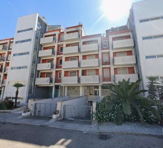 Foto Posti auto in Via Gabriele Caiulo 18, Lecce Partigiani - Fondone