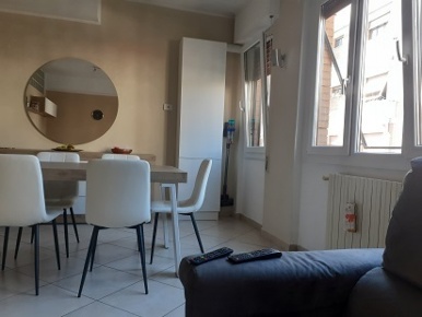 Foto Appartamento in Viale Giovanni da Verrazzano 1, Carrara di 60 m²