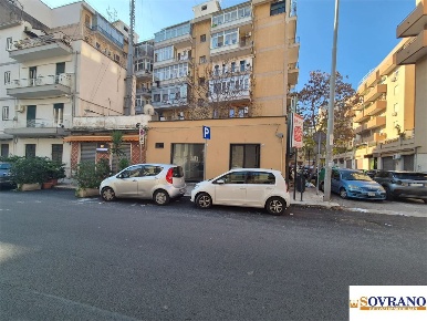 Foto Locale commerciale a Palermo Libertà - Villabianca di 50 m² in vendita