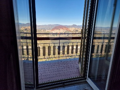 Foto Appartamento in Corso Sicilia, Enna Centro di 129 m² con 6 locali