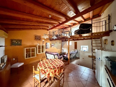 Foto Casa indipendente in Largo Mentana, Ragusa Centro di 119 m² in vendita