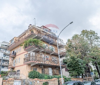 Foto Attico in Via Val Di Sangro, Roma Conca d'Oro - Valli di 125 m²