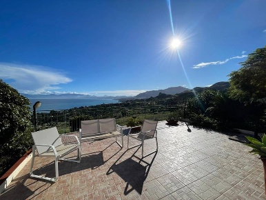 Foto Villa singola in Contrada Scardina, Castellammare del Golfo di 100 m²