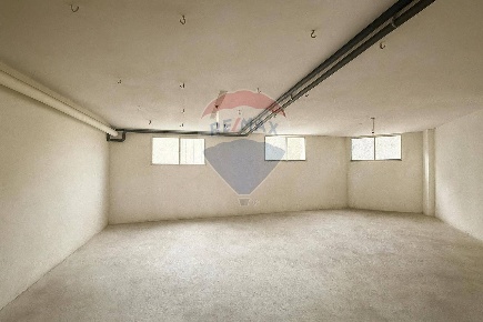 Foto Magazzino in Via Italia, Seriate di 90 m² in vendita