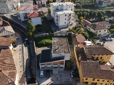 Foto Appartamento a San Giovanni Ilarione Centro di 124 m² con 5 locali