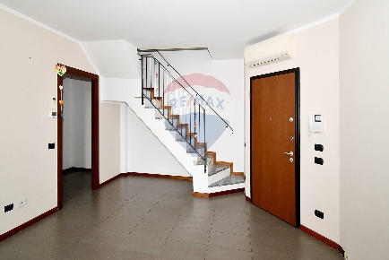 Foto Appartamento in Via Papa Giovanni Paolo II, San Giuliano Milanese