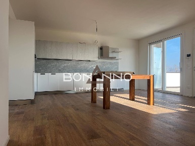 Foto Attico in Via Postioma di Salvarosa, Castelfranco Veneto di 120 m²