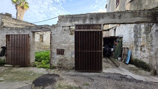 Foto Box in Cortile Catalano, Ficarazzi di 78 m² in vendita