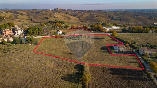 Foto Terreno residenziale in VIA FRATELLI KENNEDY, Barbara di 17073 m²