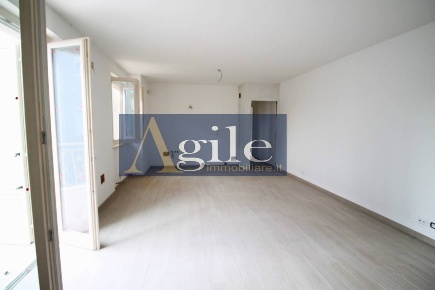 Foto Appartamento in via Salerno, Ascoli Piceno di 153 m² con 4 locali