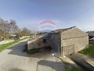 Foto Rustico Modica Piano Pozzi di 150 m² con 4 locali in vendita