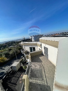 Foto Appartamento in Via: Roma, Camporotondo Etneo Centro di 75 m²