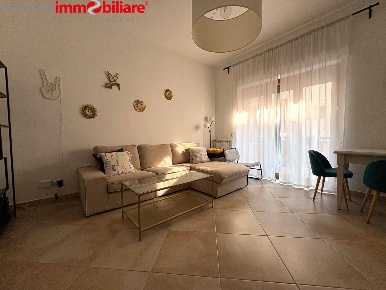 Foto Appartamento in Via Consalvo, Napoli Fuorigrotta di 70 m² con 2 locali