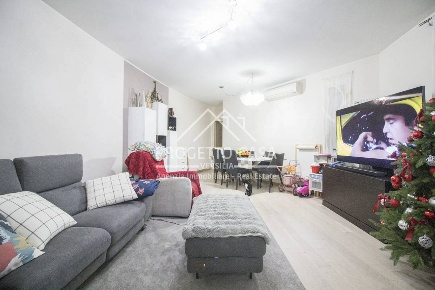 Foto Appartamento in VIA CHELINI, Massarosa Stiava di 117 m² con 6 locali