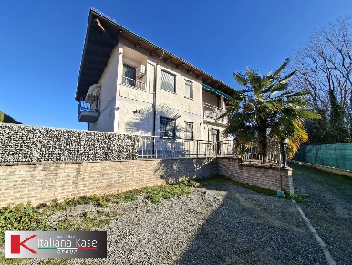 Foto Appartamento in via roma, Montalenghe di 90 m² con 3 locali in vendita
