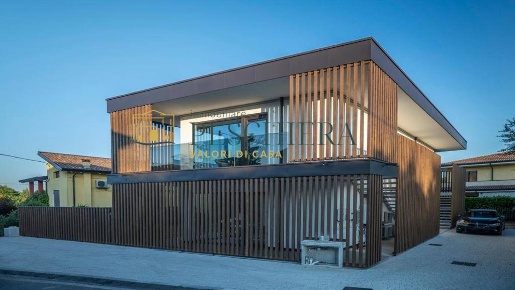 Foto Appartamento in Via Lavatoi, Peschiera del Garda Dolci di 61 m²