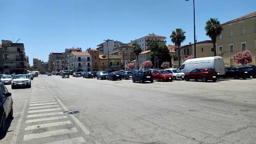 Foto Locale commerciale in via Calatafimi, San Benedetto del Tronto Centro