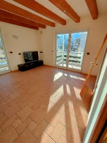Foto Appartamento a Trento di 80 m² con 4 locali in vendita
