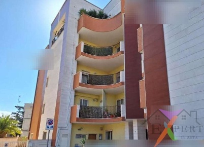 Foto Appartamento in Via Peppino Impastato 15 70017 Putignano BA Italia,