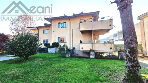 Foto Appartamento in VIA CIRCONVALLAZIONE, Siziano Centro di 102 m²