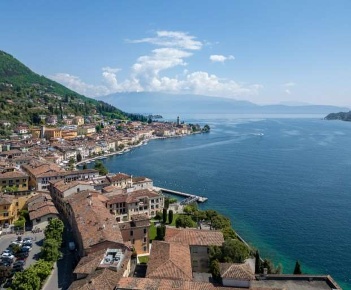 Foto Appartamento a Salò di 160 m² con 4 locali in vendita