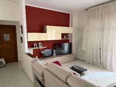 Foto Appartamento in via dogana 147, Luni Casano Dogana Isola di 75 m²