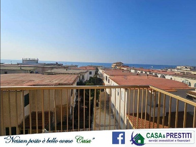 Foto Appartamento a Castel Volturno di 130 m² con 3 locali in vendita