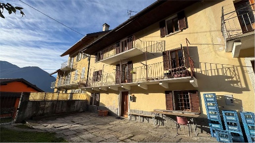 casa indipendente in vendita a Beura-Cardezza