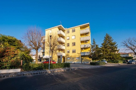 Foto Appartamento in Via Lenin 40, Carpi Stadio - Acquedotto di 100 m²